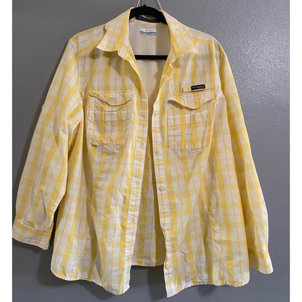 Colombia yellow button up